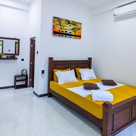 Hotel Awaken Дамбулла Экстерьер фото